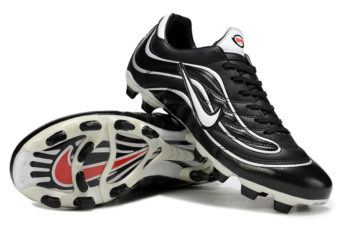 NIKE Mercurial r9