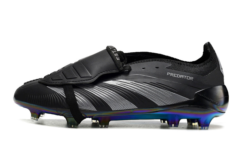 Predator 24 FT 'Black'