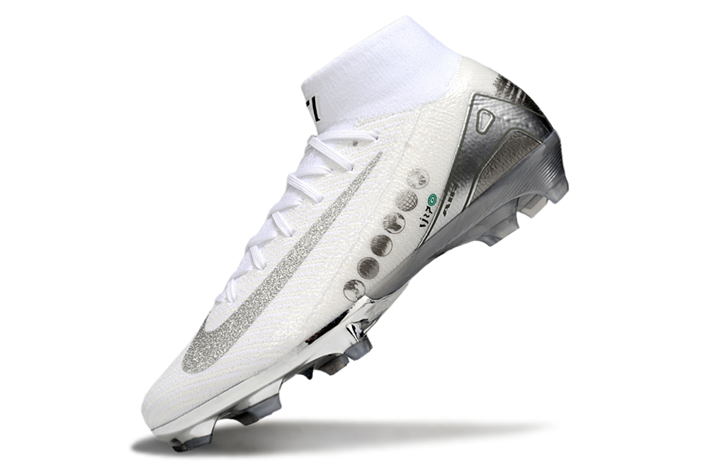 Superfly 16 x Vini Jr '2024 Fifa The Best'