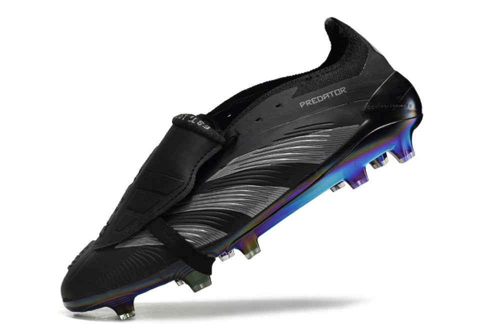 Predator 24 FT 'Black'