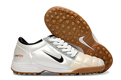 NIKE T90 TF